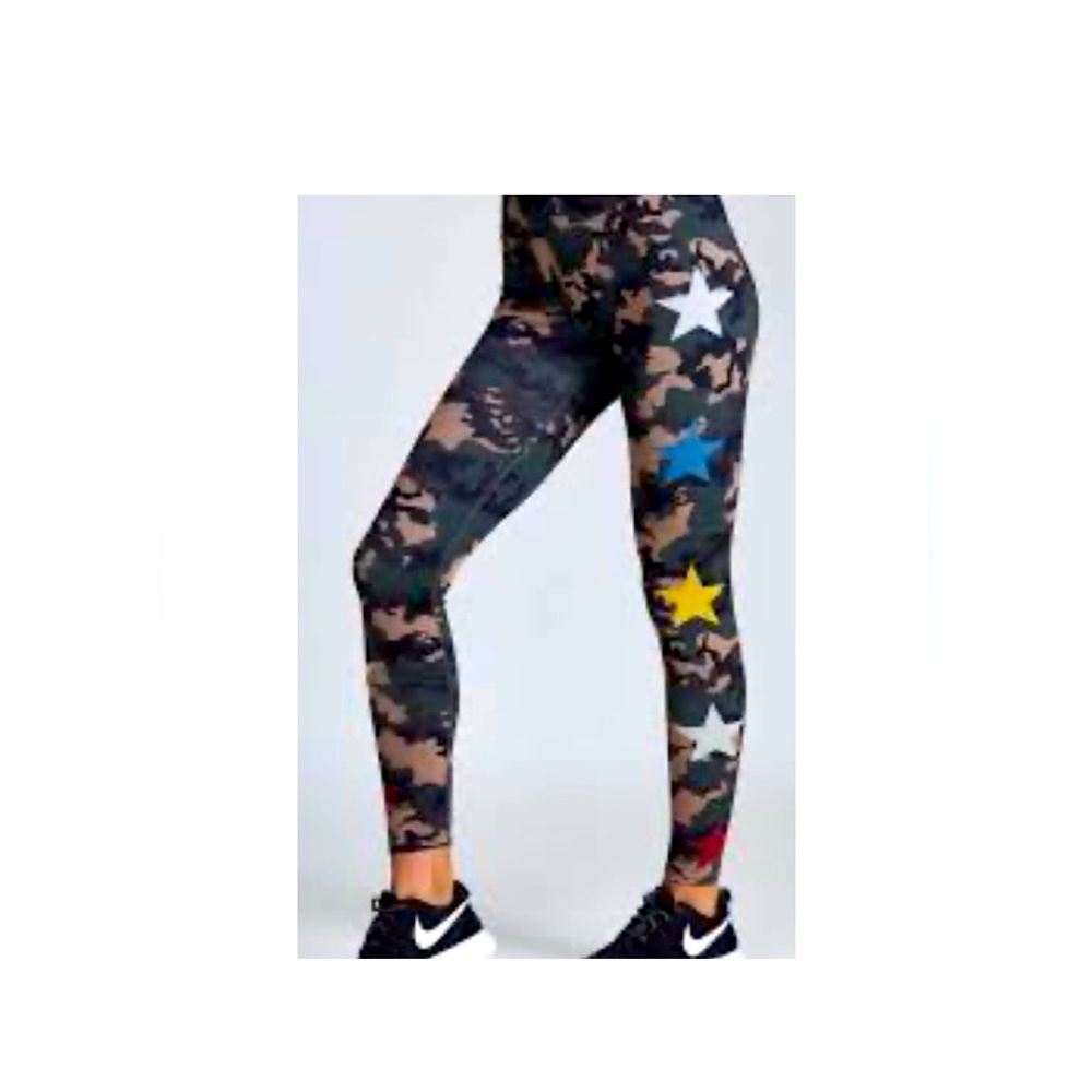 Noli Camouflage Star Print Leggings ♥️🍒♥️🍒